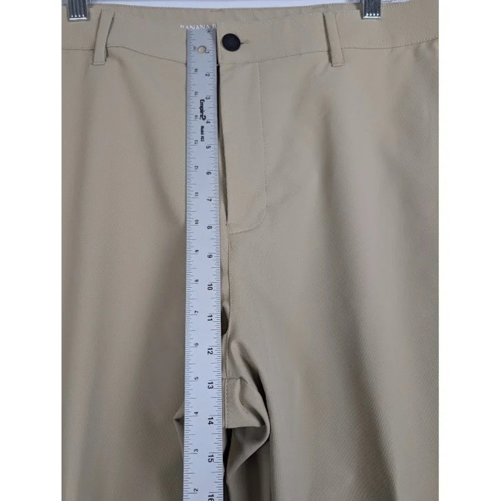 Banana Republic Performance Chinos Mens 38x32‎ (Fits 39x31) Tan Zipper Pockets